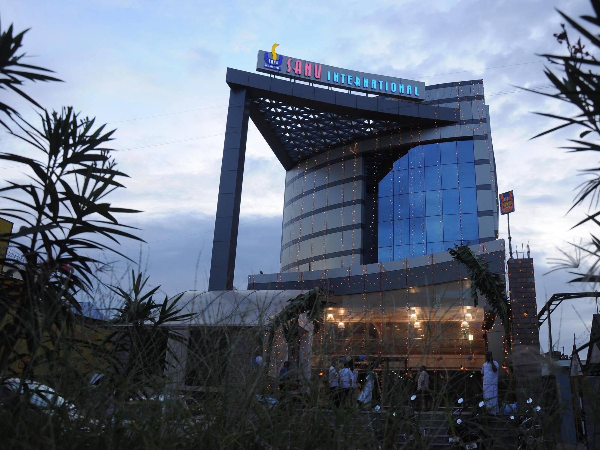 Sanu International Hotel Nāmakkal Exterior foto